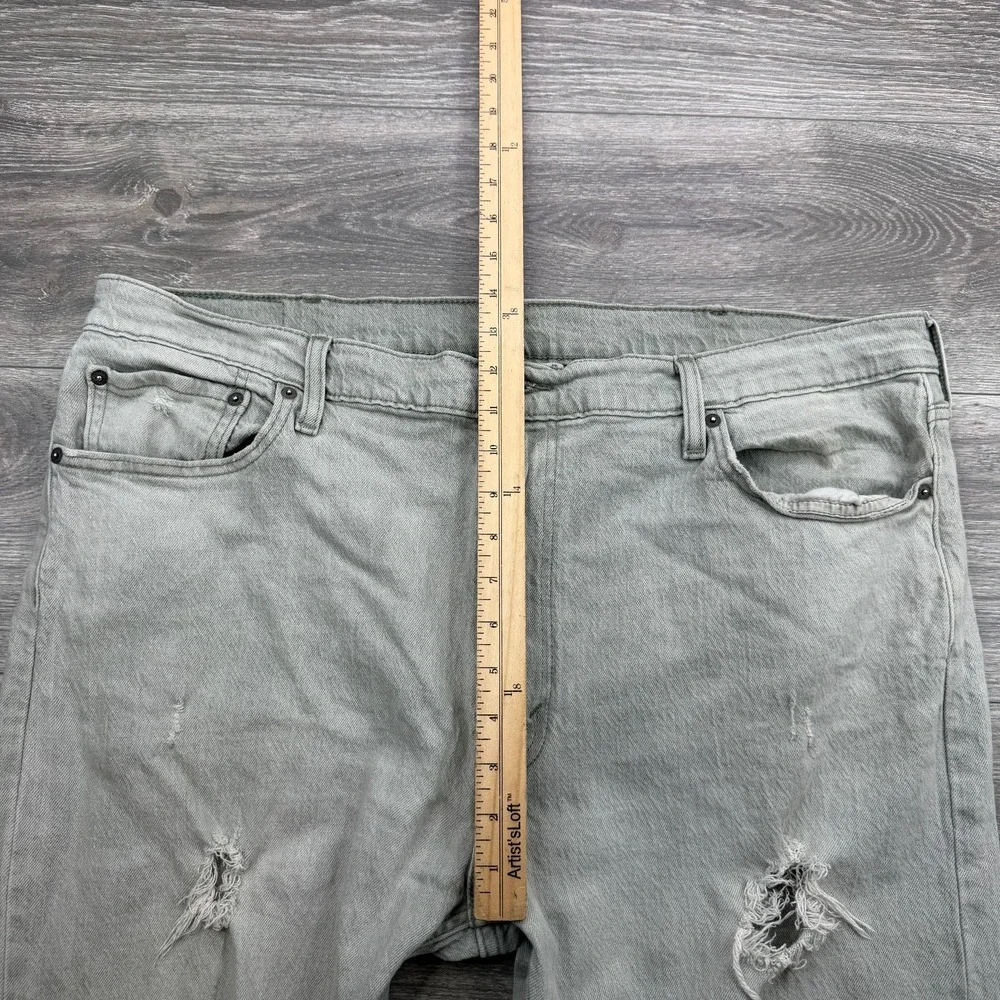 Levis 512 Slim Taper Jeans Mens 42x32 Light Gray Distressed Ripped 5 Pocket Fade